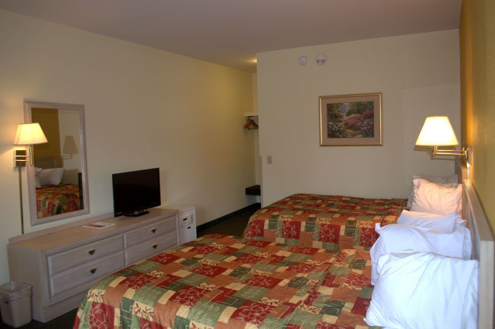 Budget Host Inn Sandusky Zewnętrze zdjęcie