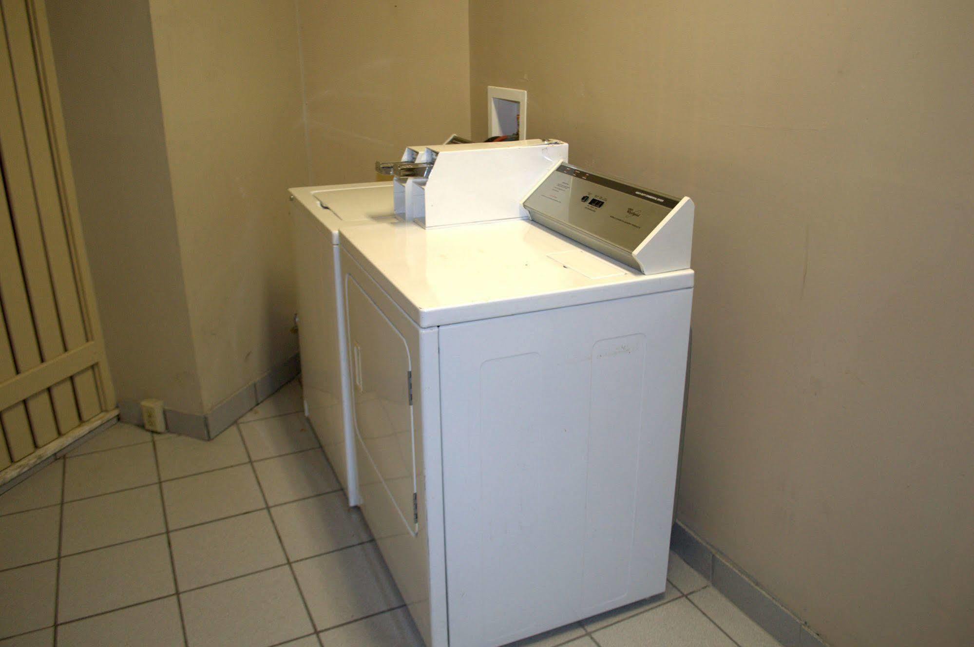 Budget Host Inn Sandusky Zewnętrze zdjęcie