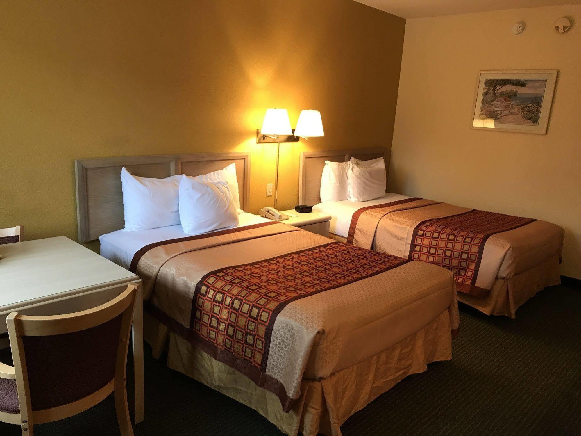 Budget Host Inn Sandusky Zewnętrze zdjęcie