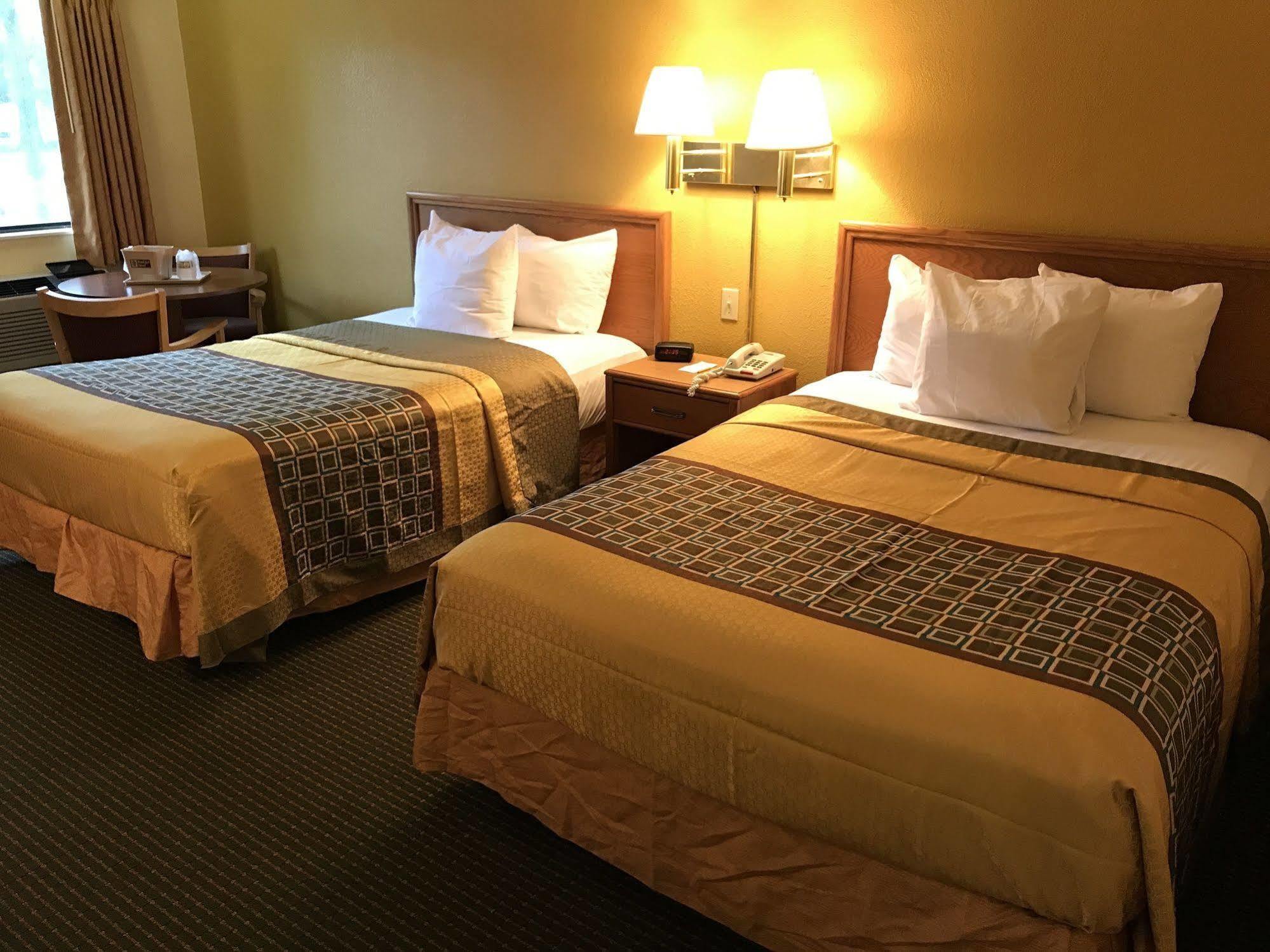 Budget Host Inn Sandusky Zewnętrze zdjęcie