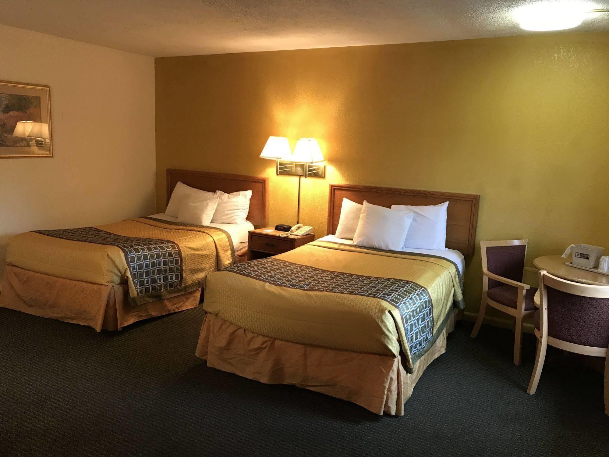 Budget Host Inn Sandusky Zewnętrze zdjęcie
