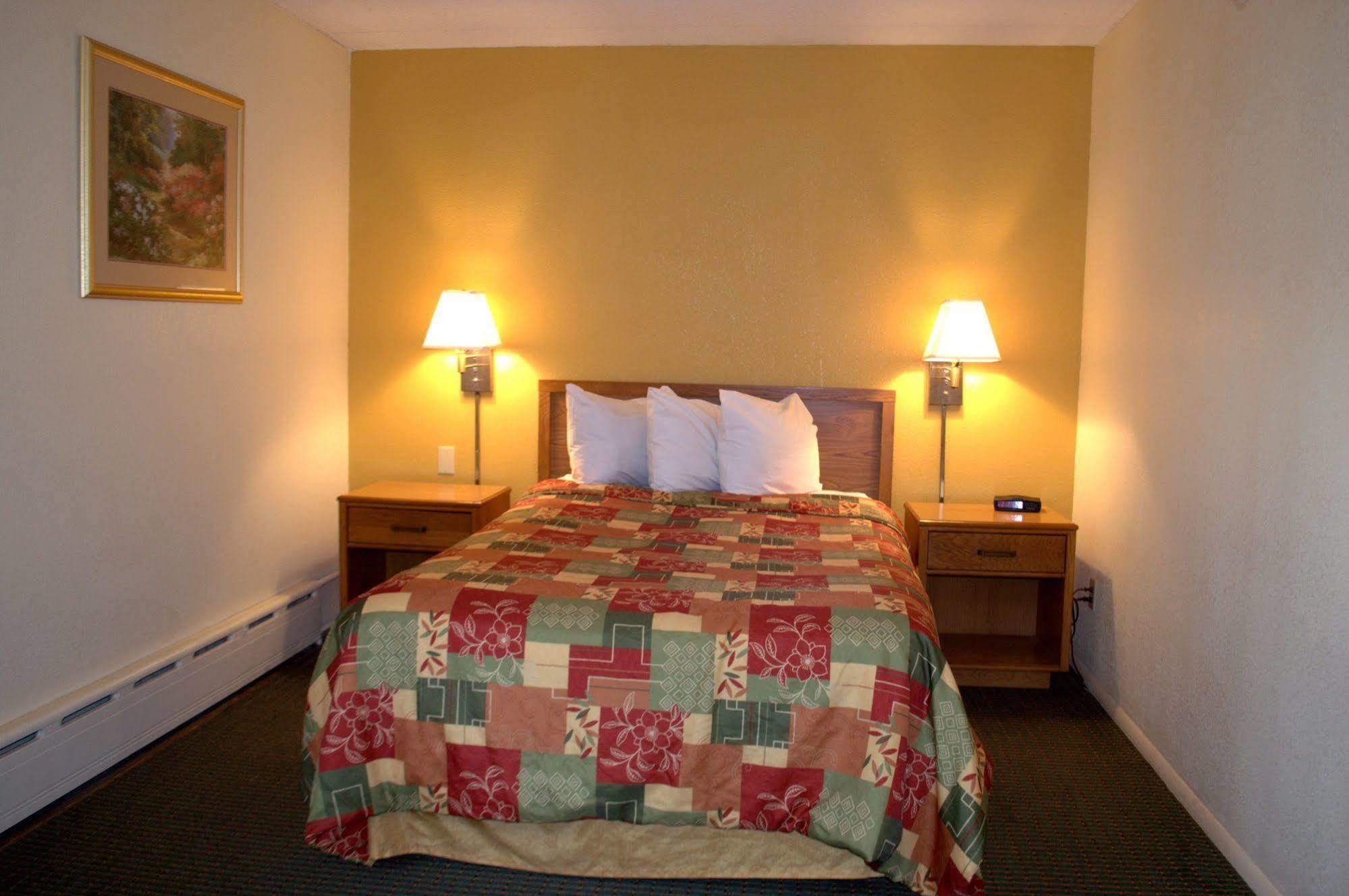 Budget Host Inn Sandusky Zewnętrze zdjęcie